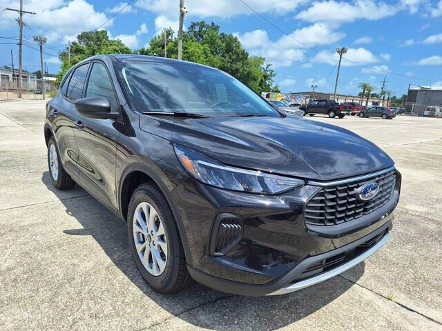 new 2025 Ford Escape car, priced at $30,645