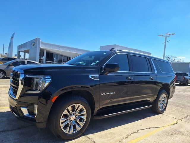 used 2022 GMC Yukon XL car, priced at $39,990