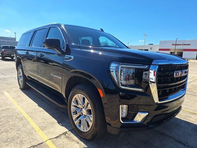 used 2022 GMC Yukon XL car, priced at $39,990