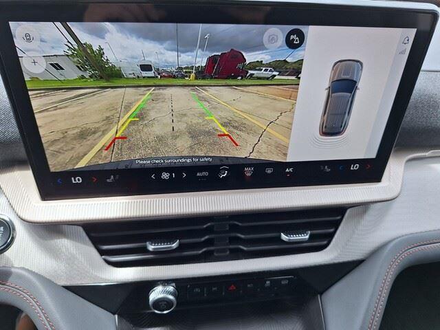 new 2025 Ford Explorer car, priced at $37,864