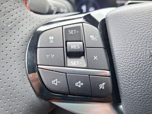 new 2025 Ford Explorer car, priced at $61,430