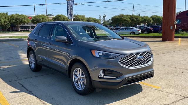 new 2024 Ford Edge car, priced at $36,005