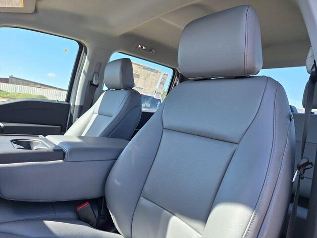 new 2025 Ford F-150 car, priced at $52,630