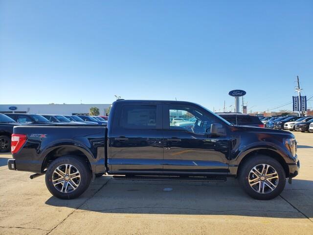 new 2023 Ford F-150 car, priced at $44,640