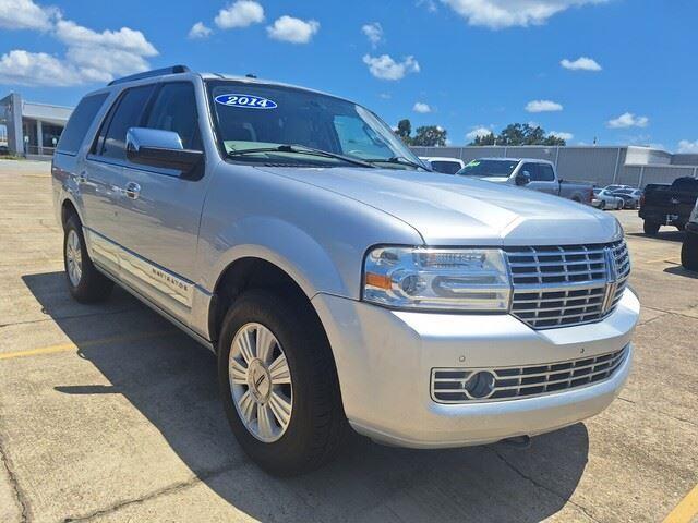 used 2014 Lincoln Navigator car, priced at $7,895