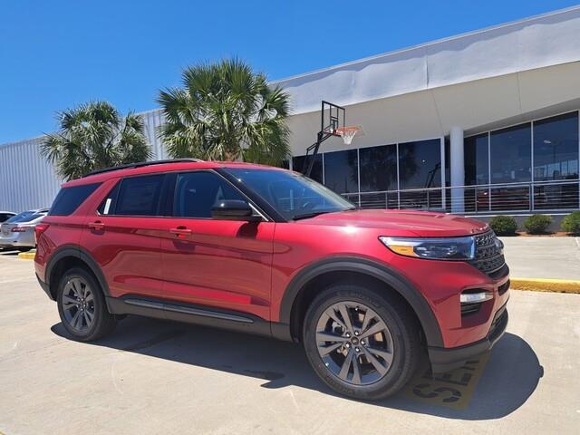 new 2024 Ford Explorer car, priced at $48,275