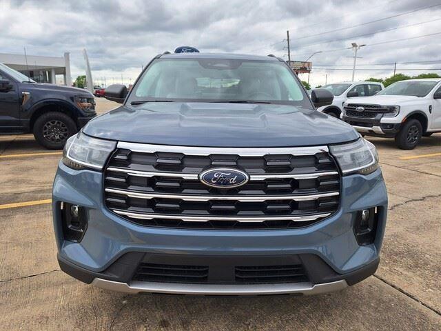new 2025 Ford Explorer car, priced at $45,805