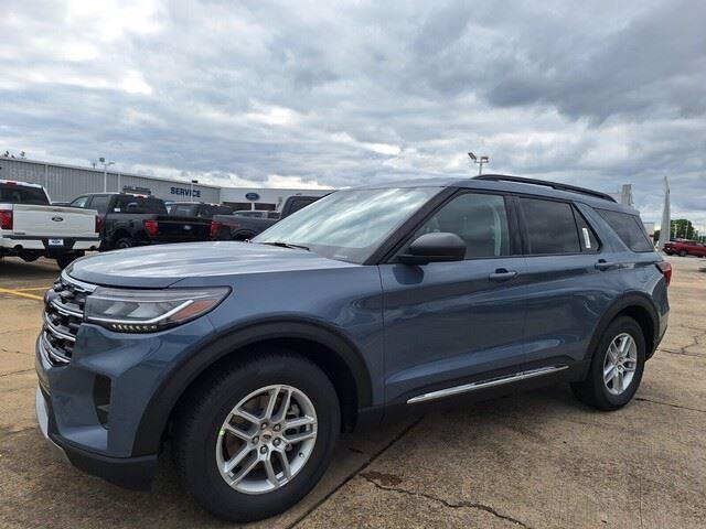 new 2025 Ford Explorer car, priced at $45,805
