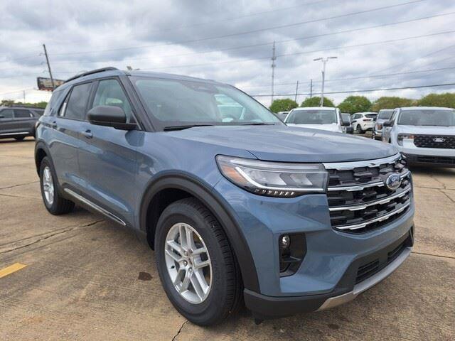 new 2025 Ford Explorer car, priced at $45,805