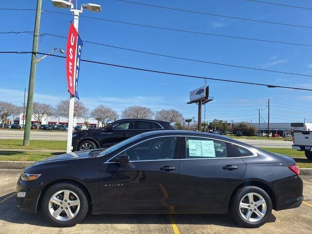used 2022 Chevrolet Malibu car, priced at $16,799