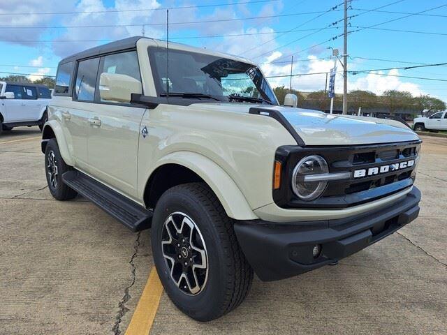 new 2025 Ford Bronco car, priced at $53,250