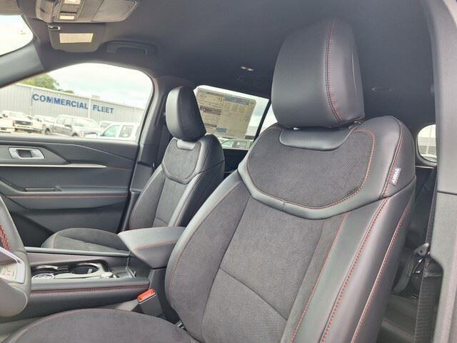new 2025 Ford Explorer car, priced at $53,460