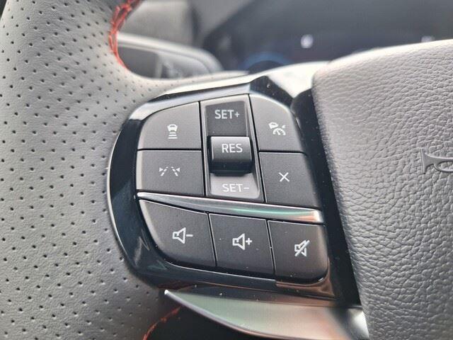 new 2025 Ford Explorer car, priced at $53,460