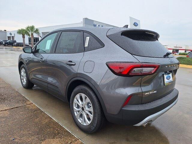 new 2025 Ford Escape car, priced at $25,585