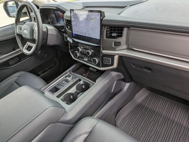 new 2024 Ford Expedition car, priced at $58,640