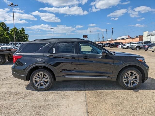 new 2024 Ford Explorer car, priced at $41,025