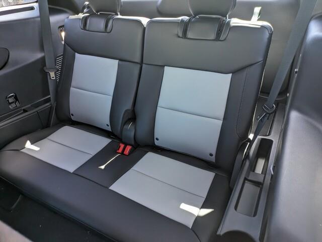 new 2024 Ford Explorer car, priced at $41,025