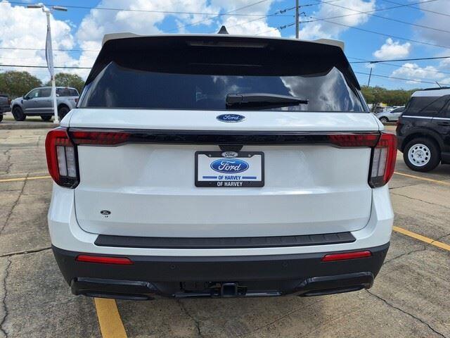 new 2025 Ford Explorer car, priced at $51,525