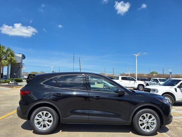 new 2025 Ford Escape car, priced at $31,645