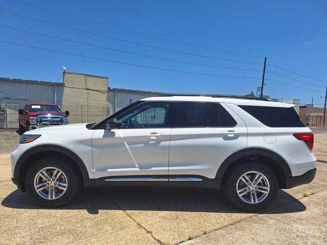 new 2024 Ford Explorer car, priced at $39,280