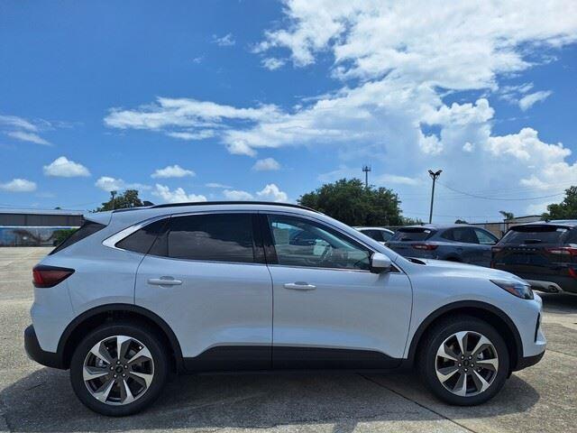 new 2025 Ford Escape car, priced at $39,390