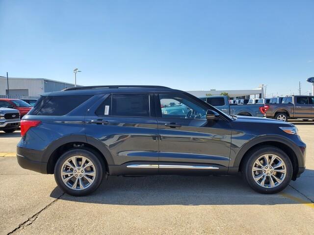 new 2024 Ford Explorer car, priced at $45,915