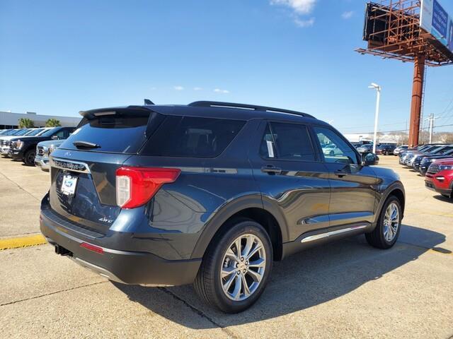 new 2024 Ford Explorer car, priced at $45,915