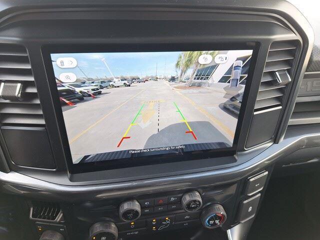 new 2025 Ford F-150 car, priced at $52,555