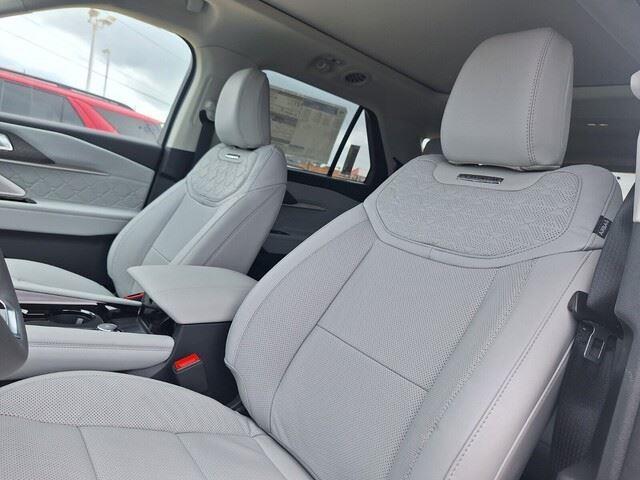 new 2025 Ford Explorer car, priced at $58,910