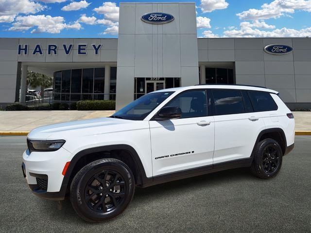 used 2024 Jeep Grand Cherokee L car, priced at $33,575