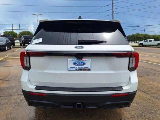 new 2025 Ford Explorer car, priced at $44,422