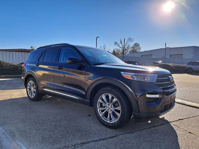 new 2024 Ford Explorer car, priced at $45,115