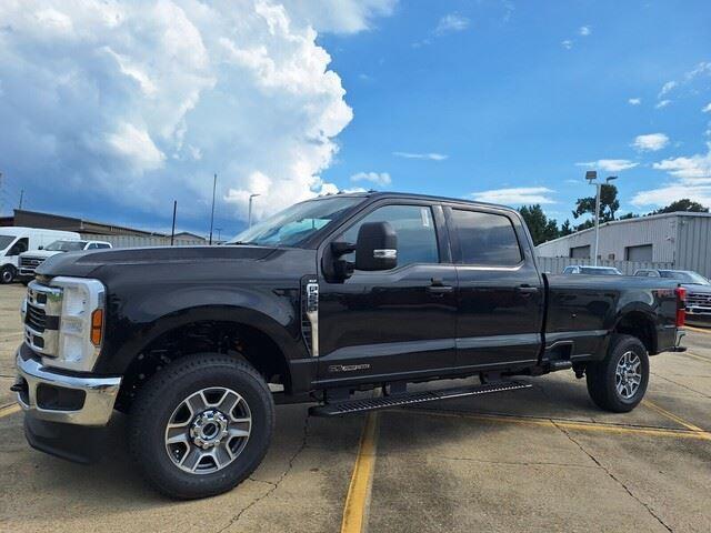 new 2025 Ford F-250 car, priced at $68,155