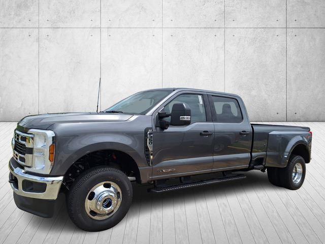 new 2025 Ford F-350 car, priced at $76,800