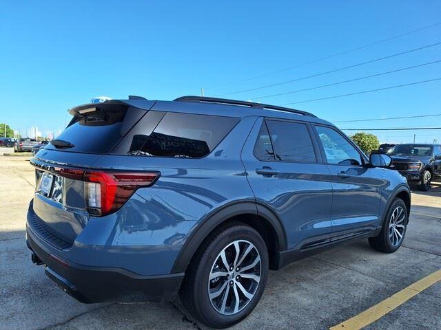 new 2025 Ford Explorer car, priced at $43,885