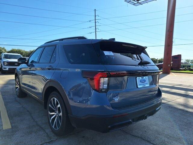 new 2025 Ford Explorer car, priced at $43,885