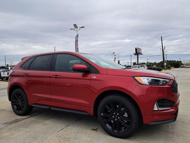 new 2024 Ford Edge car, priced at $40,210