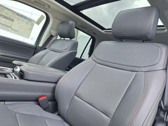 new 2025 Ford Expedition car, priced at $69,150