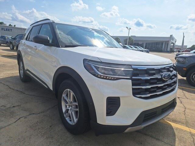new 2025 Ford Explorer car, priced at $42,775