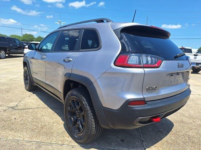used 2019 Jeep Cherokee car, priced at $20,625