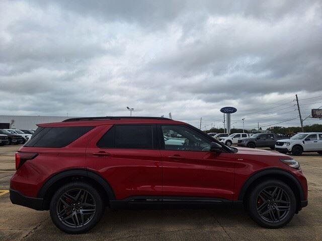 new 2025 Ford Explorer car, priced at $49,640
