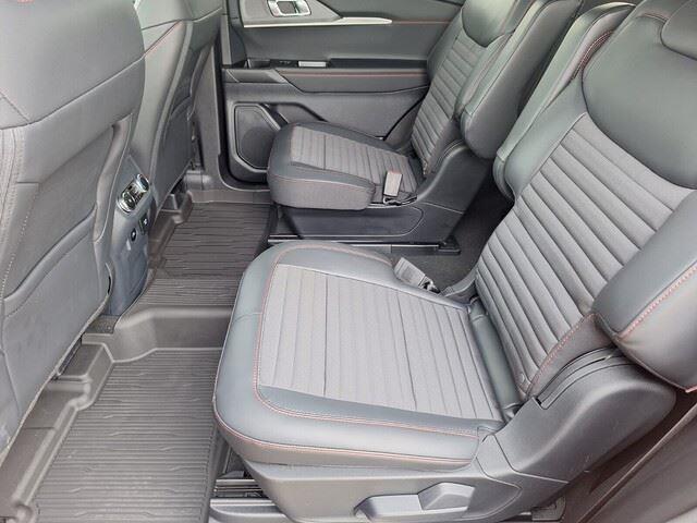 new 2025 Ford Explorer car, priced at $49,640