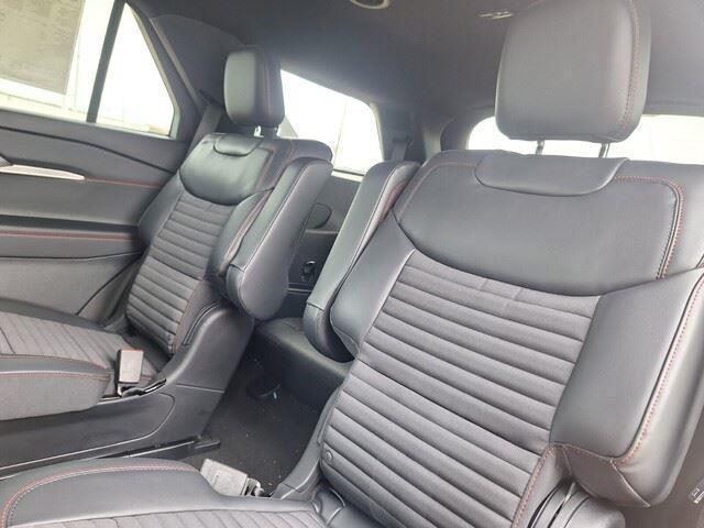 new 2025 Ford Explorer car, priced at $49,640
