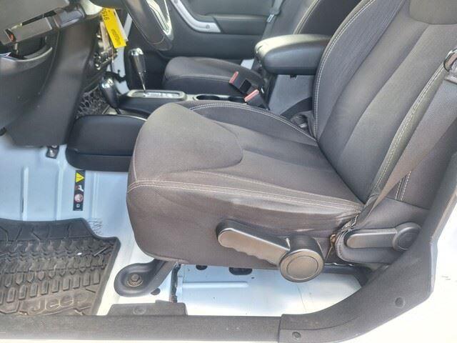used 2013 Jeep Wrangler Unlimited car, priced at $18,900