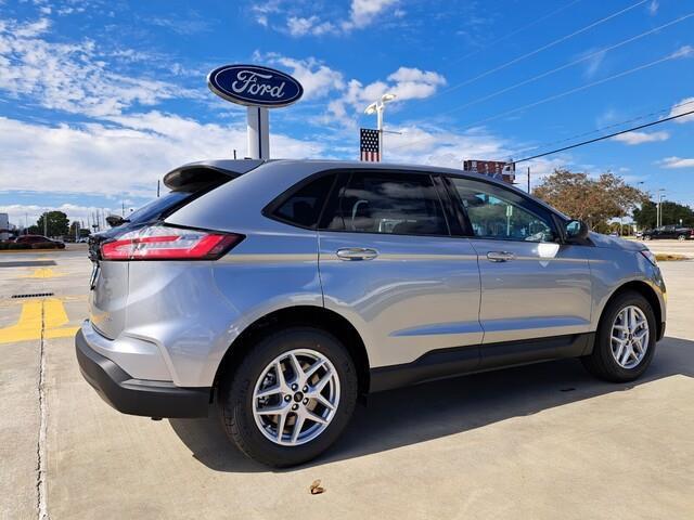 new 2024 Ford Edge car, priced at $35,255