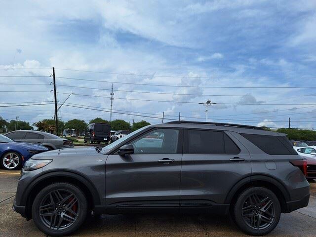 new 2025 Ford Explorer car, priced at $45,528