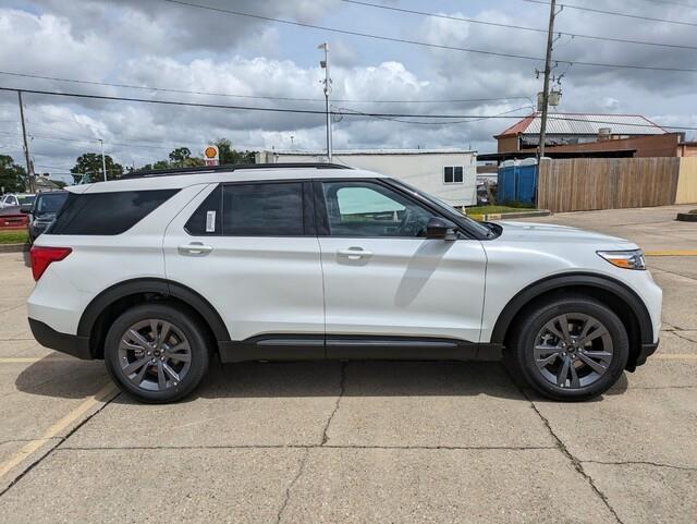 new 2024 Ford Explorer car, priced at $44,525