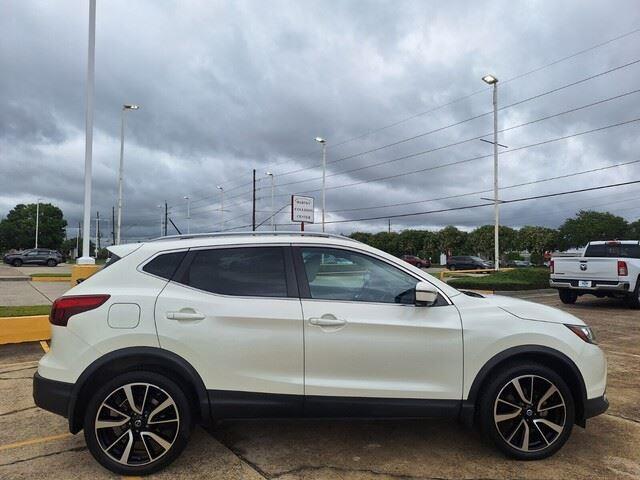 used 2018 Nissan Rogue Sport car, priced at $17,300