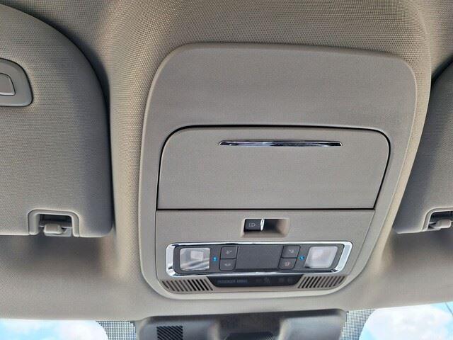 used 2021 Ford F-150 car, priced at $33,301