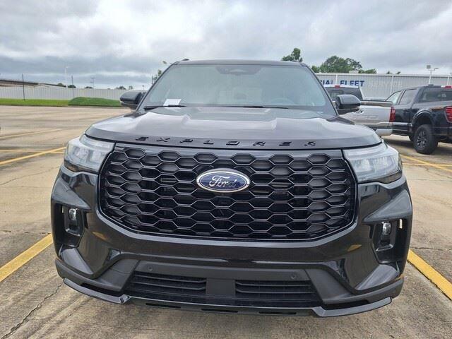 new 2025 Ford Explorer car, priced at $46,790